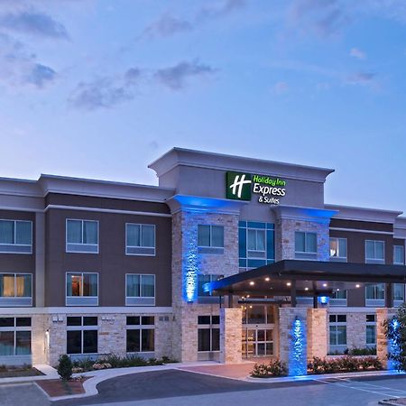 Holiday Inn Express & Suites Austin Nw - Four Points By Ihg Экстерьер фото